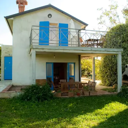 Two Bedroom With Terrace And Garden Savudrija